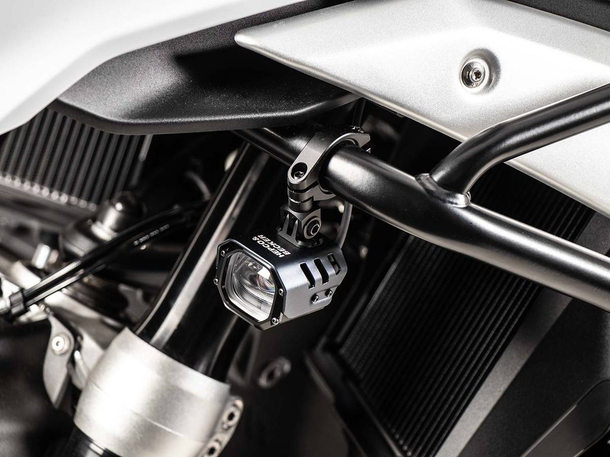 Hepco & Becker LED Auxiliary headlights "Nova" - Set for Ø25-32mm Crashbars | universal attachment