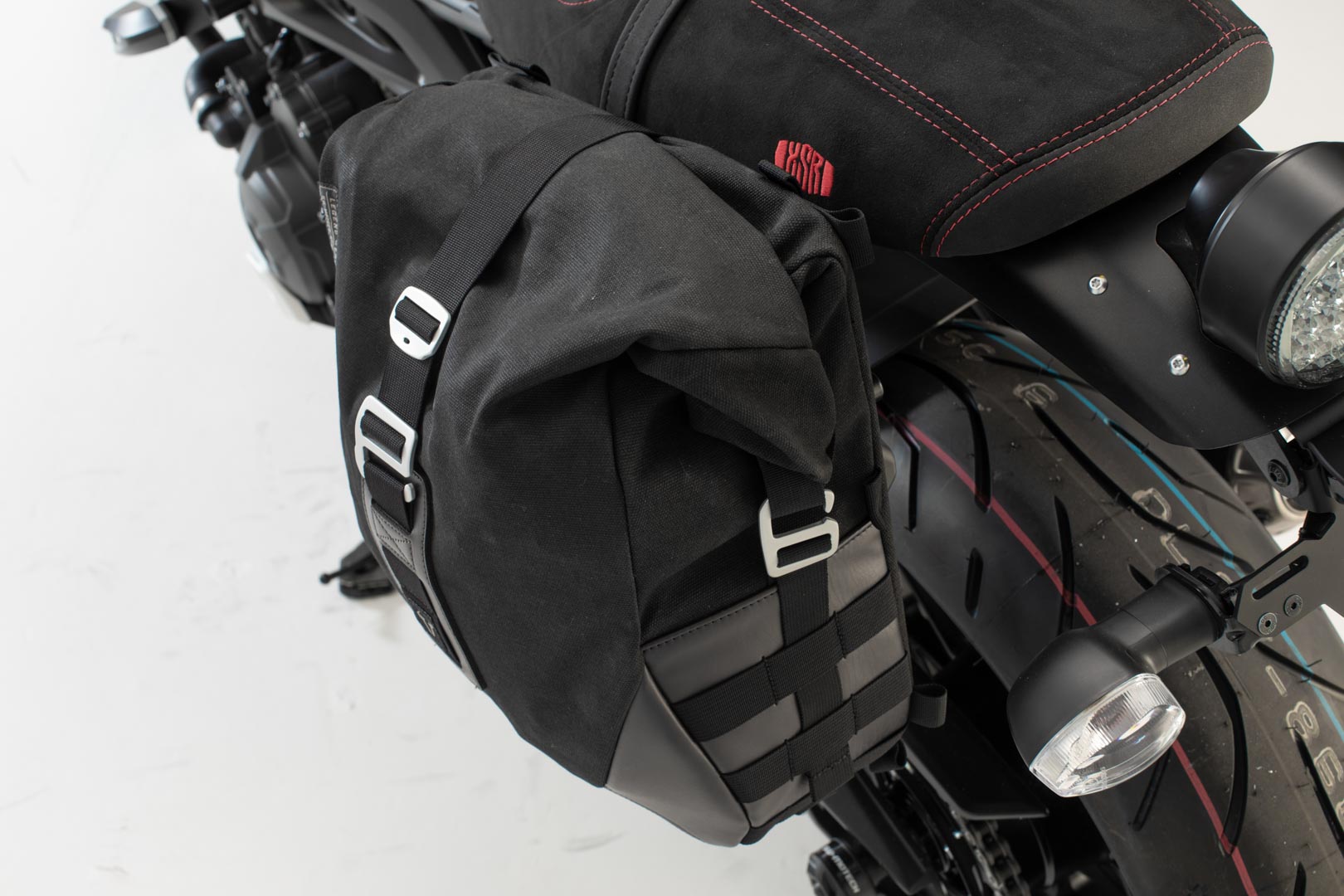SW-Motech Legend Gear side bag system LC