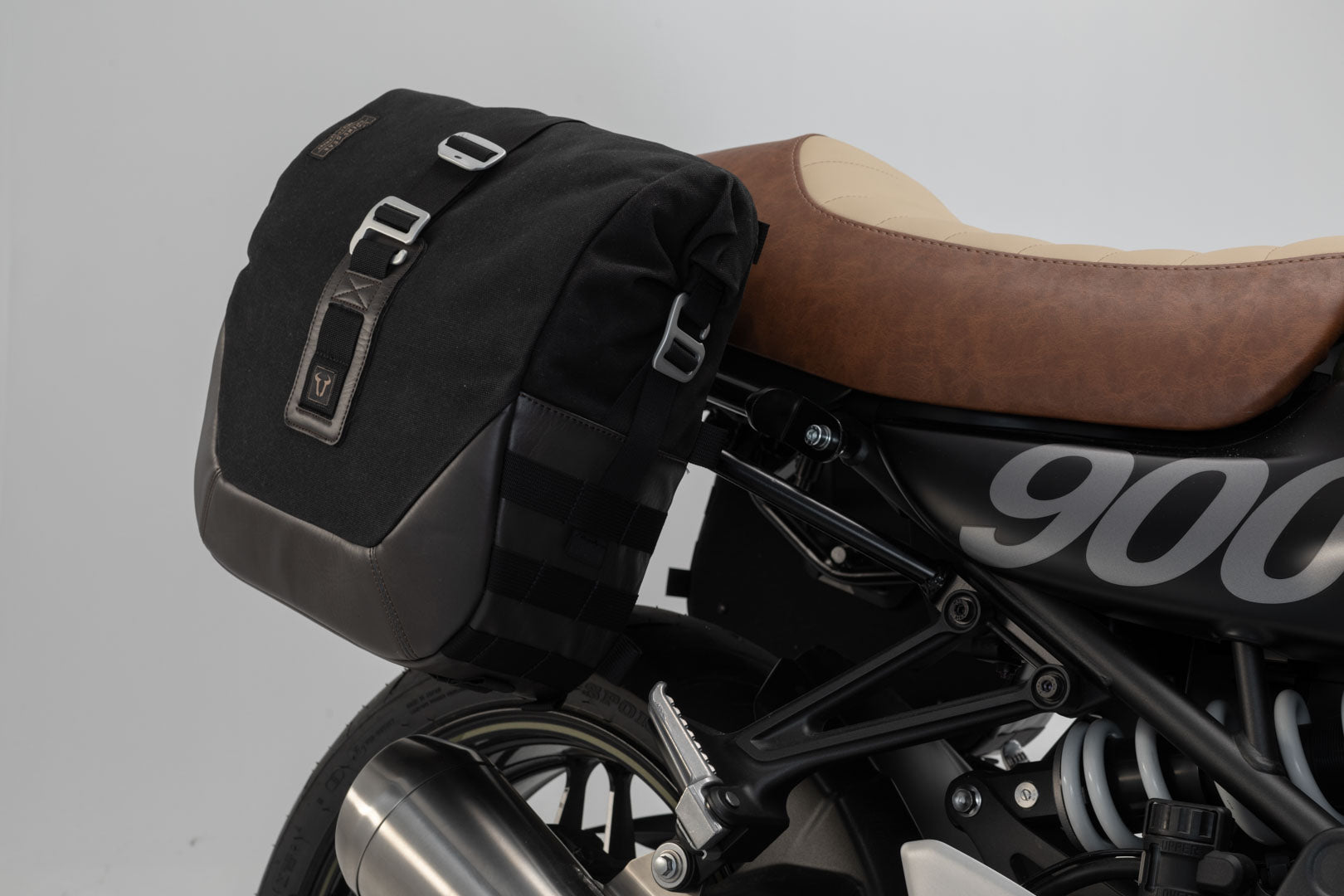 SW-Motech Legend Gear side bag system LC