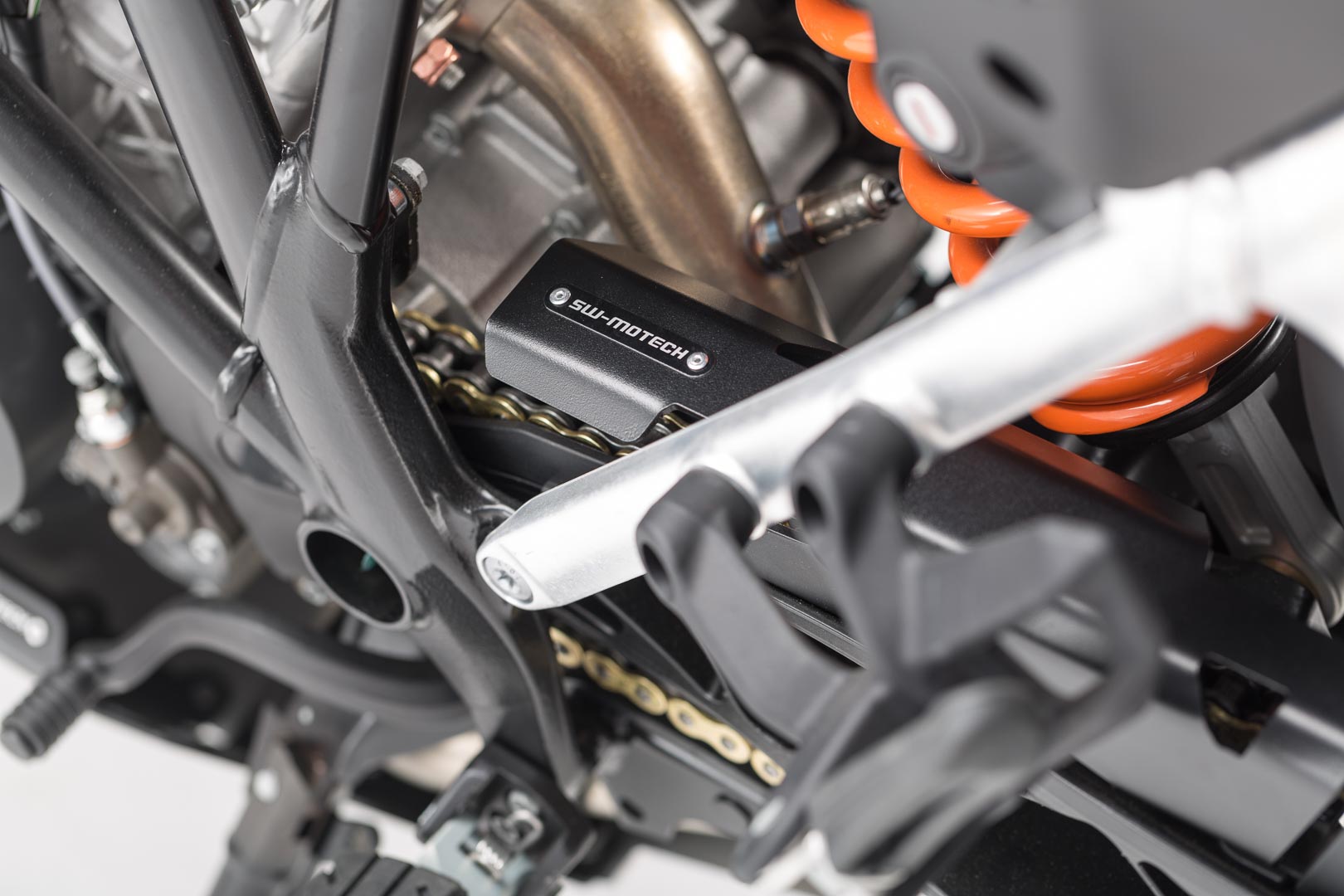 SW-Motech Extension for chain guard