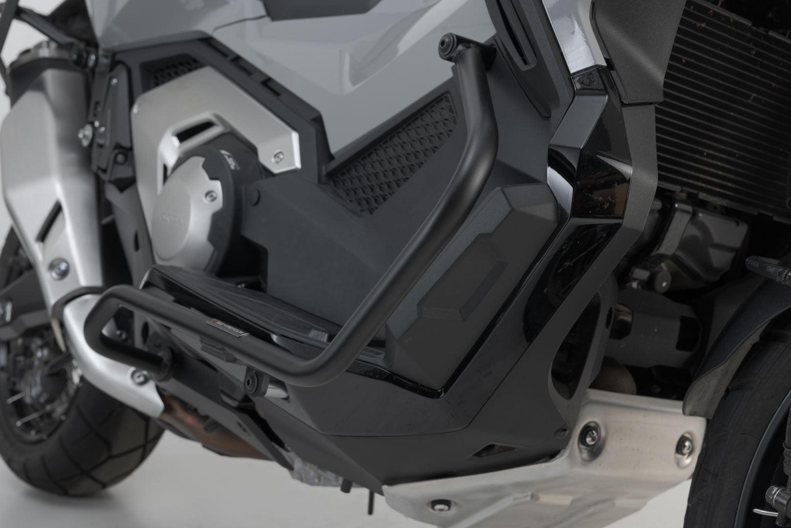SW-Motech Crash bar