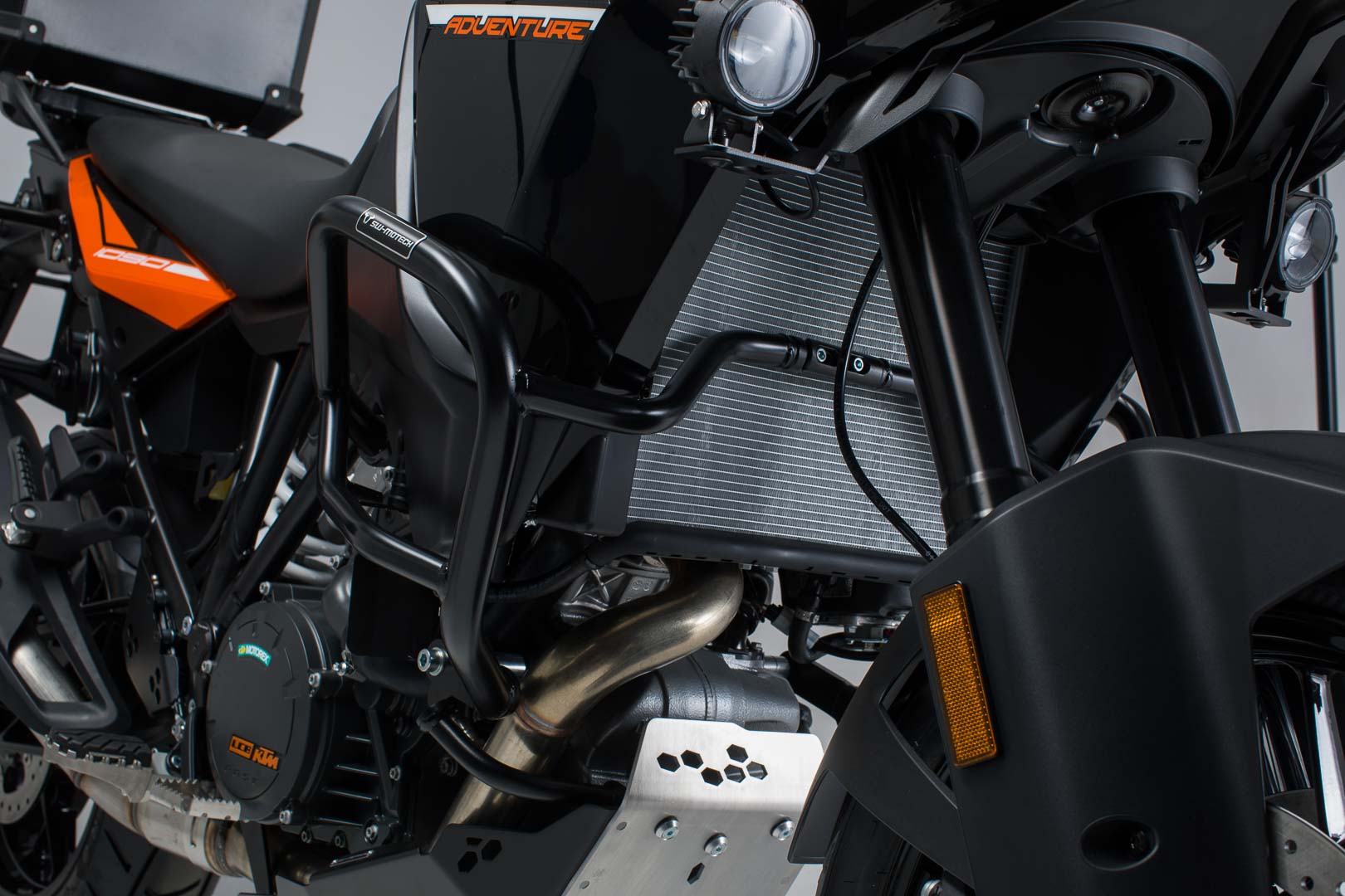SW-Motech Crash bar