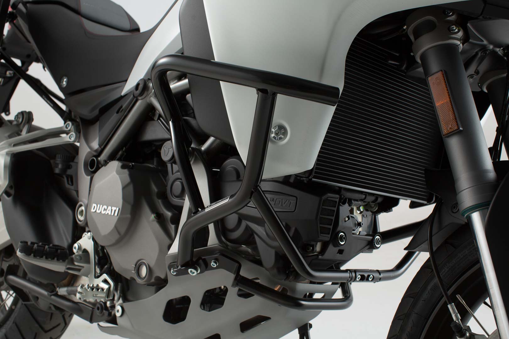 SW-Motech Crash bar