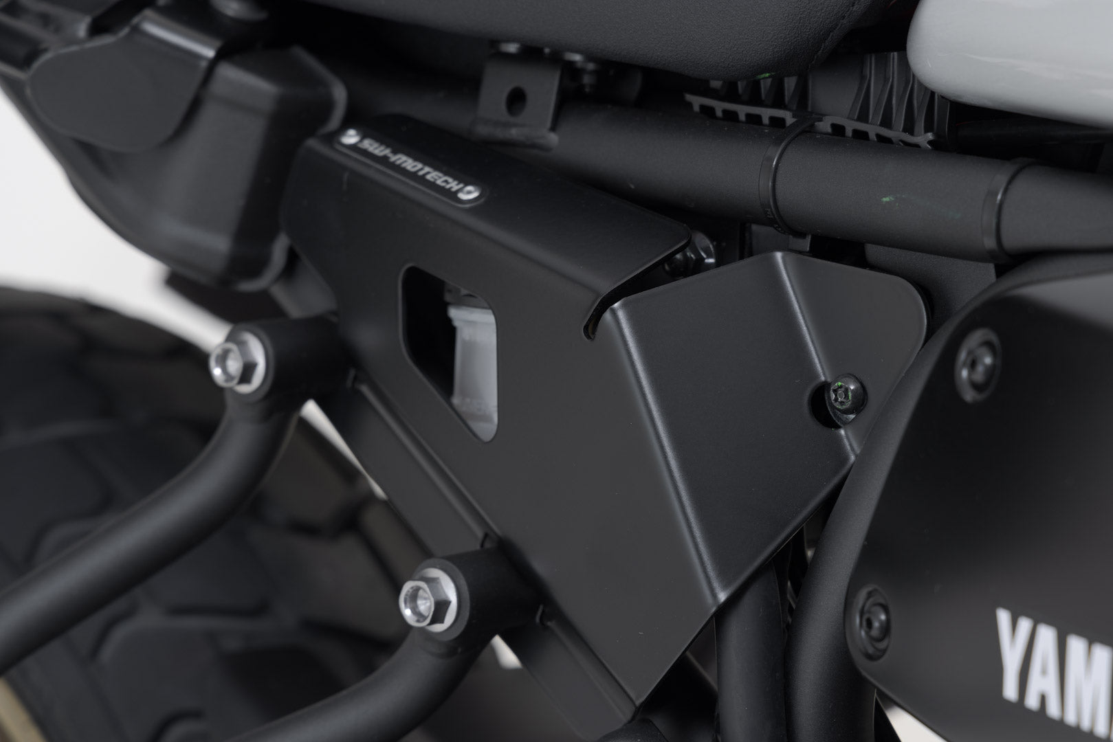 SW-Motech Brake fluid reservoir guard set